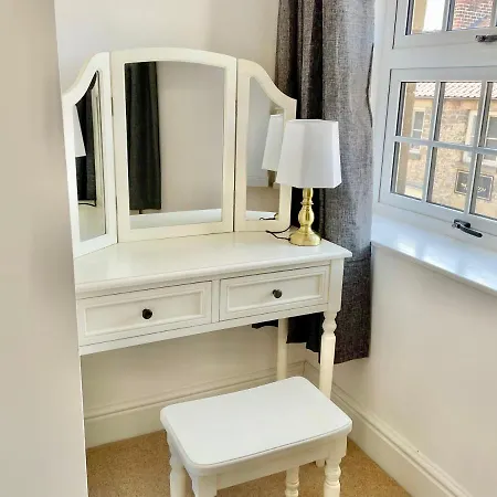 別荘 The Old Post Office - With Parking ヘルムスリー