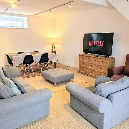 The Old Post Office - With Parking 別荘 ヘルムスリー